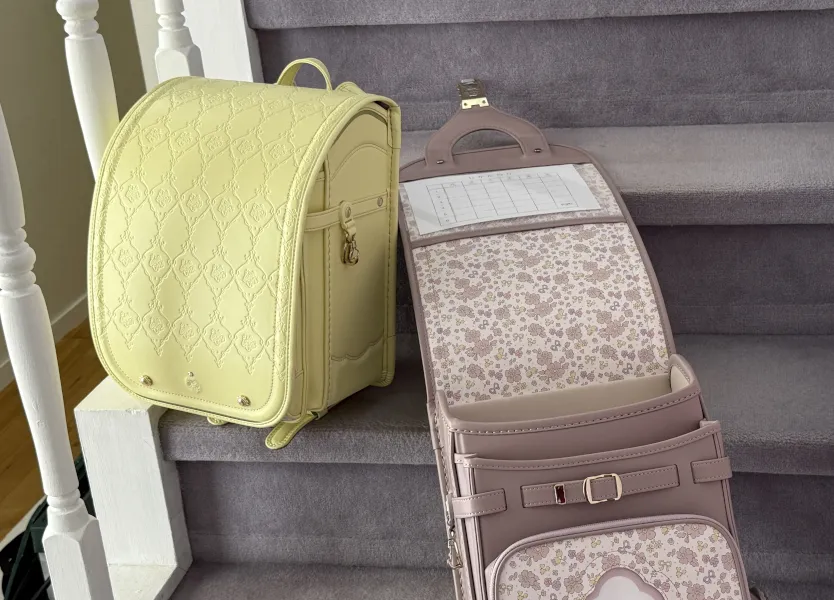 エルテナランドセル カブセデザインと金具