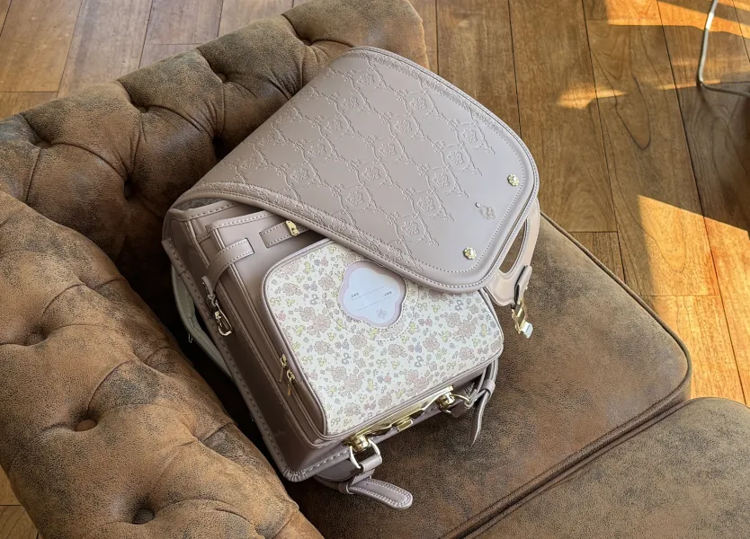 エルテナランドセル ポケットと内張り