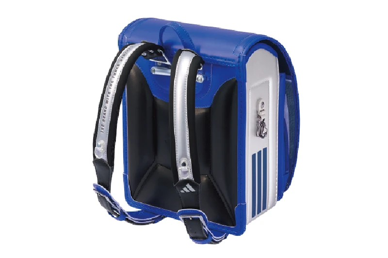 アディダスヴェントX