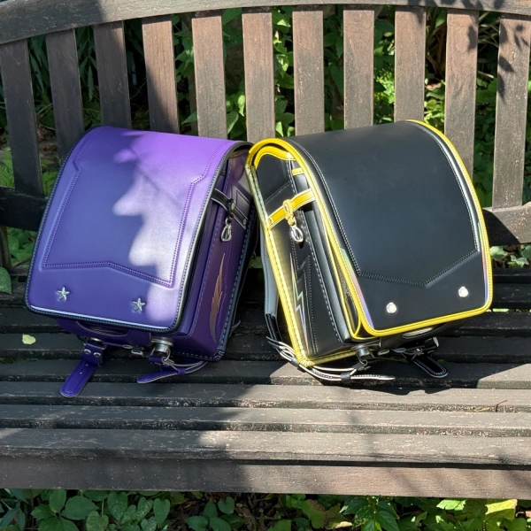 オーダーメイド 本体：ブラック／ディープパープル